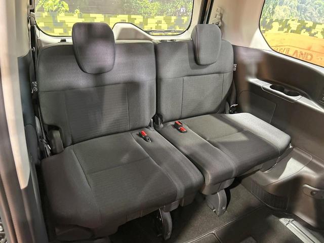 セレナ ハイウェイスターＶ　禁煙車　後席モニター　両側パワスラ　１２型ナビ　全周囲カメラ　プロパイロット　ブラインドスポットモニター　シートヒーター　インテリジェントミラー　ＥＴＣ　フルセグ　オートハイビーム　クリアランスソナー（11枚目）