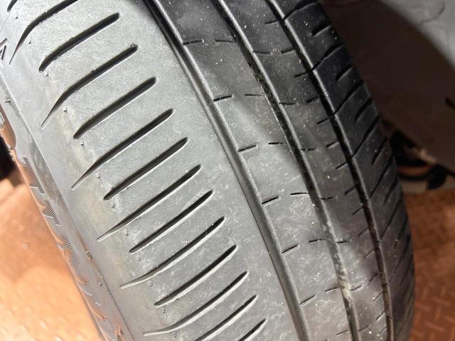 セレナ ハイウェイスターＶ　禁煙車　後席モニター　両側パワスラ　１２型ナビ　全周囲カメラ　プロパイロット　ブラインドスポットモニター　シートヒーター　インテリジェントミラー　ＥＴＣ　フルセグ　オートハイビーム　クリアランスソナー（22枚目）