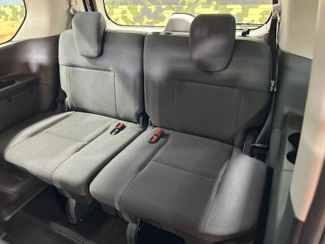 セレナ ハイウェイスターＶ　禁煙車　後席モニター　両側パワスラ　１２型ナビ　全周囲カメラ　プロパイロット　ブラインドスポットモニター　シートヒーター　インテリジェントミラー　ＥＴＣ　フルセグ　オートハイビーム　クリアランスソナー（31枚目）