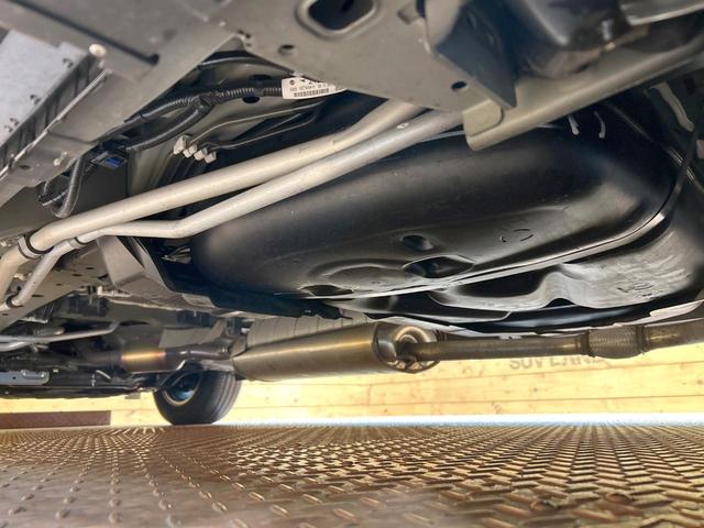 セレナ ハイウェイスターＶ　禁煙車　後席モニター　両側パワスラ　１２型ナビ　全周囲カメラ　プロパイロット　ブラインドスポットモニター　シートヒーター　インテリジェントミラー　ＥＴＣ　フルセグ　オートハイビーム　クリアランスソナー（34枚目）