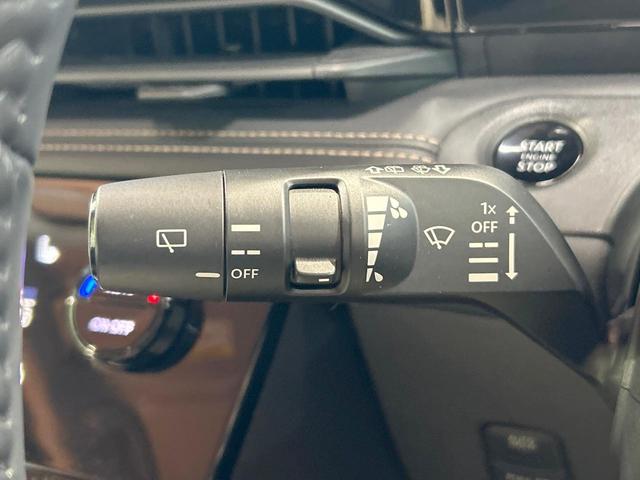 セレナ ハイウェイスターＶ　禁煙車　後席モニター　両側パワスラ　１２型ナビ　全周囲カメラ　プロパイロット　ブラインドスポットモニター　シートヒーター　インテリジェントミラー　ＥＴＣ　フルセグ　オートハイビーム　クリアランスソナー（51枚目）