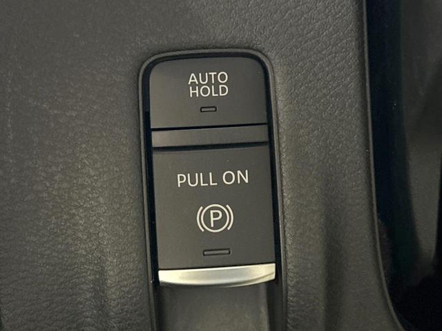 セレナ ハイウェイスターＶ　禁煙車　後席モニター　両側パワスラ　１２型ナビ　全周囲カメラ　プロパイロット　ブラインドスポットモニター　シートヒーター　インテリジェントミラー　ＥＴＣ　フルセグ　オートハイビーム　クリアランスソナー（52枚目）