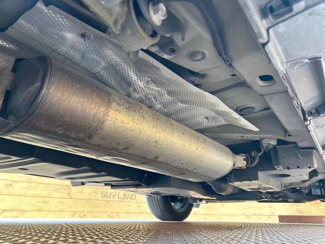 ハリアー プレミアム　アドバンスドパッケージ　スタイルモーヴ　禁煙車　ＪＢＬサウンド　全周囲カメラ　純正９型ナビ　トヨタセーフティセンス　クリアランスソナー　レーダークルーズ　メモリーパワーシート　電動リアゲート　純正１８インチＡＷ　ハーフレザーシート　ＥＴＣ（32枚目）