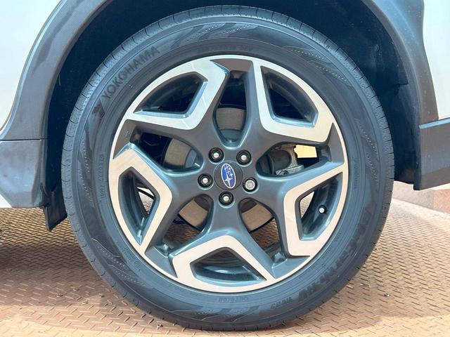 ＸＶ アドバンス　禁煙　純正８型ナビ　バックカメラ　サイドカメラ　ブラインドスポットモニター　レーダークルーズコントロール　パドルシフト　フルセグ　ＤＶＤ＆ＣＤ　ＥＴＣ　コーナーセンサー　パワーシート　ハーフレザー（21枚目）