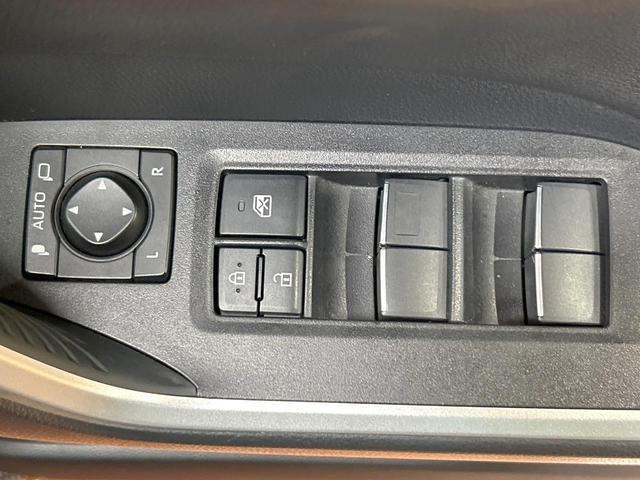 ＲＡＶ４ Ｇ　Ｚパッケージ　禁煙車　モデリスタエアロ　９型ナビ　バックカメラ　レーダークルーズ　デジタルインナーミラー　電動リアゲート　シートヒーター　パワーシート　ＥＴＣ　ステアリングヒーター　ブラインドスポットモニター（38枚目）