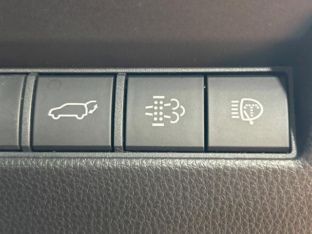 ランドクルーザー２５０ ＶＸ　禁煙　ＪＢＬ付１２型ディスプレイオーディオ　トヨタチームメイト　モデリスタパッケージ　シグネチャーイルミ　オーバーフェンダー　丸目ヘッドライト　デジタルインナーミラー　ブラインドスポットモニター（43枚目）