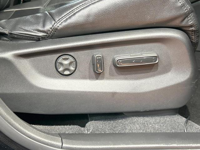 ＣＲ－Ｖハイブリッド ｅ：ＨＥＶ　ＥＸ　禁煙車　純正ナビ　ホンダセンシング　Ｂｌｕｅｔｏｏｔｈ再生　フルセグ　バックカメラ　ＬＥＤヘッドライト　ハーフレザーシート　パワーシート　シートヒーター　レーダークルーズ　　ＥＴＣ　レーンアシスト（5枚目）