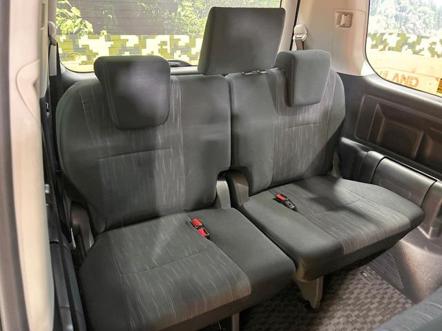 ノア Ｓｉ　禁煙車　電動スライドドア　純正ナビ　フルセグ　Ｂｌｕｅｔｏｏｔｈ再生　ＥＴＣ　ＣＤ／ＤＶＤ再生　バックカメラ　ＨＩＤヘッドライト　フォグ　電動格納ミラー　ドアバイザー　純正１６インチアルミ（10枚目）