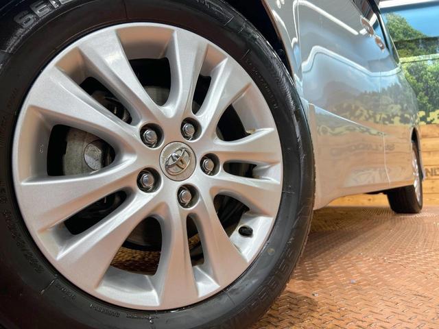 ノア Ｓｉ　禁煙車　電動スライドドア　純正ナビ　フルセグ　Ｂｌｕｅｔｏｏｔｈ再生　ＥＴＣ　ＣＤ／ＤＶＤ再生　バックカメラ　ＨＩＤヘッドライト　フォグ　電動格納ミラー　ドアバイザー　純正１６インチアルミ（13枚目）
