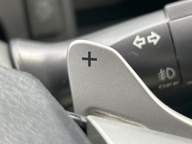 ノア Ｓｉ　禁煙車　電動スライドドア　純正ナビ　フルセグ　Ｂｌｕｅｔｏｏｔｈ再生　ＥＴＣ　ＣＤ／ＤＶＤ再生　バックカメラ　ＨＩＤヘッドライト　フォグ　電動格納ミラー　ドアバイザー　純正１６インチアルミ（44枚目）