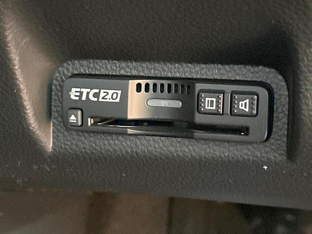 ヴェゼル e:HEV RS 登録済未使用車 純正9型ナビ マルチビューカメラシステム ホンダセンシング フルセグ Bluetooth再生 ブラインドスポットモニター 電動リアゲート LEDヘッドライト シートヒーター ETC(5枚目)