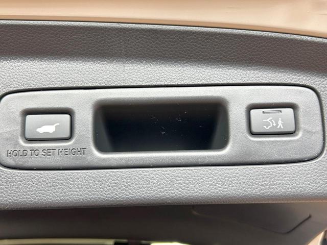 ヴェゼル e:HEV RS 登録済未使用車 純正9型ナビ マルチビューカメラシステム ホンダセンシング フルセグ Bluetooth再生 ブラインドスポットモニター 電動リアゲート LEDヘッドライト シートヒーター ETC(7枚目)