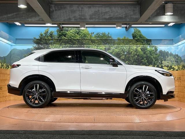 ヴェゼル e:HEV RS 登録済未使用車 純正9型ナビ マルチビューカメラシステム ホンダセンシング フルセグ Bluetooth再生 ブラインドスポットモニター 電動リアゲート LEDヘッドライト シートヒーター ETC(27枚目)