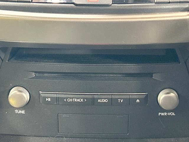 ＮＸ ＮＸ３００　バージョンＬ　禁煙車　１２型ナビ　全席シートヒーター　電動リアゲート　バック＆サイドカメラ　革シート　パワーシート　レーダークルーズ　レーンアシスト　３眼ＬＥＤヘッド　オートマチックハイビーム　ステアリングヒーター（43枚目）