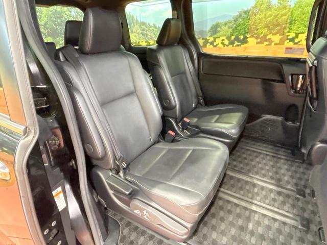 エスクァイア ハイブリッドＧｉ　禁煙車　後席モニター　１０型ナビ　バックカメラ　両側パワスラ　セーフティセンス　クルーズコントロール　ＥＴＣ　シートヒーター　ＬＥＤヘッド＆フォグ　オートハイビーム　１５インチアルミ　ダブルエアコン（10枚目）