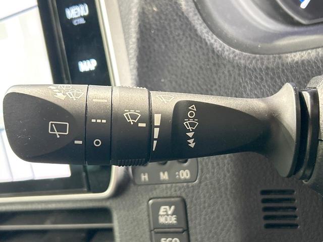 エスクァイア ハイブリッドＧｉ　禁煙車　後席モニター　１０型ナビ　バックカメラ　両側パワスラ　セーフティセンス　クルーズコントロール　ＥＴＣ　シートヒーター　ＬＥＤヘッド＆フォグ　オートハイビーム　１５インチアルミ　ダブルエアコン（44枚目）