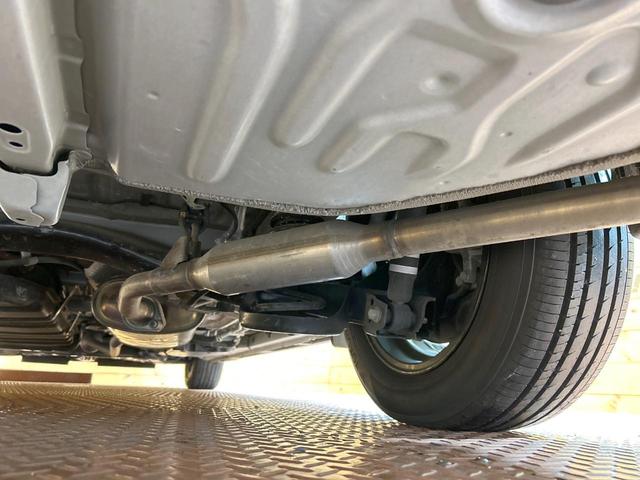 ヴォクシー ハイブリッドＺＳ　煌ＩＩＩ　禁煙車　フリップダウンモニター　両側電動ドア　シートヒーター　純正１０型ナビ　バックカメラ　クルーズコントロール　クリアランスソナー　ハーフレザーシート　フルセグＴＶ　純正１６インチＡＷ　ＥＴＣ（35枚目）