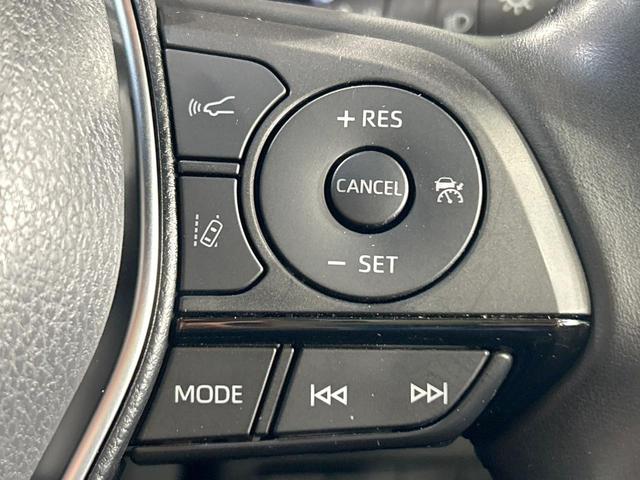 ハリアー Ｇ　禁煙車　純正ディスプレイオーディオ　デジタルインナーミラー　トヨタセーフティセンス　ブラインドスポットモニター　バックカメラ　Ｂｌｕｅｔｏｏｔｈ再生　ＬＥＤヘッドライト　パワーシート　ＥＴＣ（7枚目）