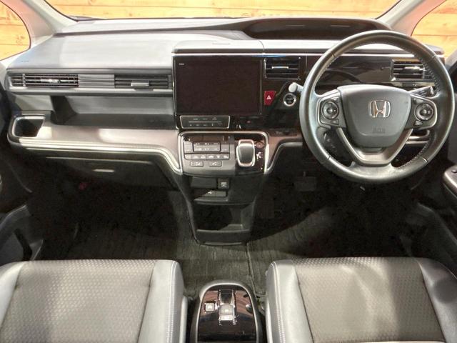 ステップワゴンスパーダ スパーダハイブリッド　Ｇ・ＥＸ　ホンダセンシング　禁煙車　全周囲カメラ　両側電動ドア　純正ＳＤナビ　ワクワクゲート　ホンダセンシング　レーダークルーズ　ＬＥＤヘッドライト　シートヒーター　クリアランスソナー　純正１６インチＡＷ　Ｂｌｕｅｔｏｏｔｈ（2枚目）