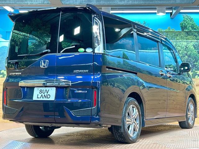 ステップワゴンスパーダ スパーダハイブリッド　Ｇ・ＥＸ　ホンダセンシング　禁煙車　全周囲カメラ　両側電動ドア　純正ＳＤナビ　ワクワクゲート　ホンダセンシング　レーダークルーズ　ＬＥＤヘッドライト　シートヒーター　クリアランスソナー　純正１６インチＡＷ　Ｂｌｕｅｔｏｏｔｈ（18枚目）