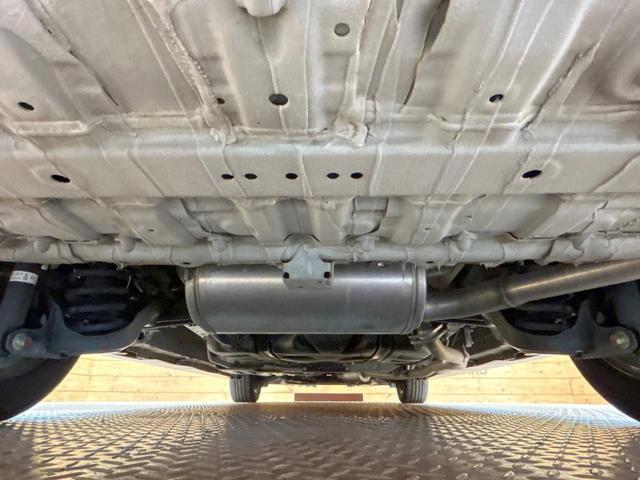 ステップワゴンスパーダ スパーダハイブリッド　Ｇ・ＥＸ　ホンダセンシング　禁煙車　全周囲カメラ　両側電動ドア　純正ＳＤナビ　ワクワクゲート　ホンダセンシング　レーダークルーズ　ＬＥＤヘッドライト　シートヒーター　クリアランスソナー　純正１６インチＡＷ　Ｂｌｕｅｔｏｏｔｈ（20枚目）