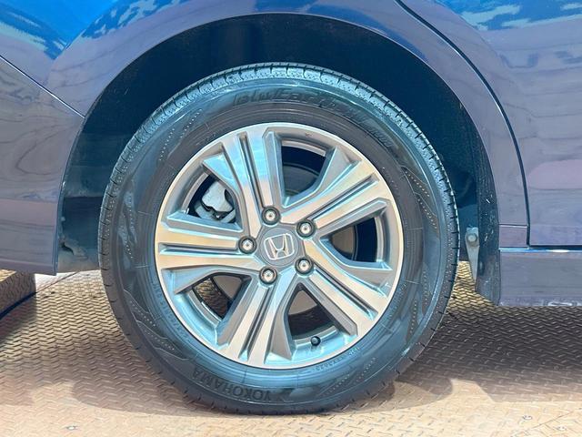 ステップワゴンスパーダ スパーダハイブリッド　Ｇ・ＥＸ　ホンダセンシング　禁煙車　全周囲カメラ　両側電動ドア　純正ＳＤナビ　ワクワクゲート　ホンダセンシング　レーダークルーズ　ＬＥＤヘッドライト　シートヒーター　クリアランスソナー　純正１６インチＡＷ　Ｂｌｕｅｔｏｏｔｈ（28枚目）