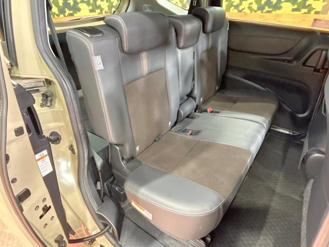 シエンタ ハイブリッド　ファンベースＧ　クエロ　禁煙車　全周囲カメラ　純正ＳＤナビ　フルセグ　両側電動ドア　トヨタセーフティセンス　クリアランスソナー　クルーズコントロール　ステアリングヒーター　ＬＥＤヘッドライト　オートハイビーム　ＥＴＣ（10枚目）