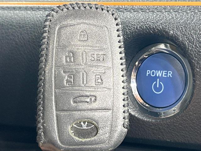 シエンタ ハイブリッド　ファンベースＧ　クエロ　禁煙車　全周囲カメラ　純正ＳＤナビ　フルセグ　両側電動ドア　トヨタセーフティセンス　クリアランスソナー　クルーズコントロール　ステアリングヒーター　ＬＥＤヘッドライト　オートハイビーム　ＥＴＣ（35枚目）