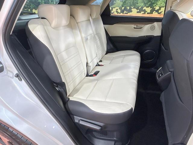 ＮＸ ＮＸ３００ｈ　Ｉパッケージ　禁煙車　全周囲カメラ　メーカーナビ　ブラインドスポットモニター　ヘッドアップディスプレイ　クリアランスソナー　レーダークルーズ　電動リアゲート　ＬＥＤヘッドライト　純正１８インチＡＷ　１００Ｖ電源（10枚目）