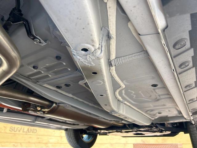 ライズ Ｚ　禁煙車　全周囲カメラ　純正９型ナビ　ブラインドスポットモニター　レーダークルーズ　オートハイビーム　シートヒーター　フルセグ　ＬＥＤヘッド＆フォグ　ＥＴＣ　オートエアコン　純正１７インチアルミホイール（38枚目）