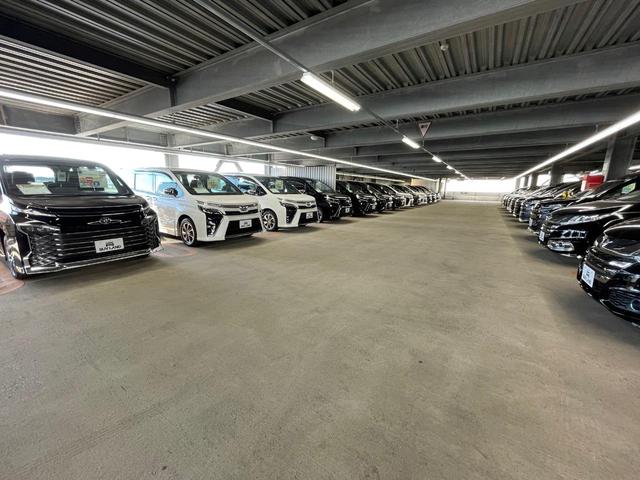 ライズ Ｚ　禁煙車　全周囲カメラ　純正９型ナビ　ブラインドスポットモニター　レーダークルーズ　オートハイビーム　シートヒーター　フルセグ　ＬＥＤヘッド＆フォグ　ＥＴＣ　オートエアコン　純正１７インチアルミホイール（69枚目）