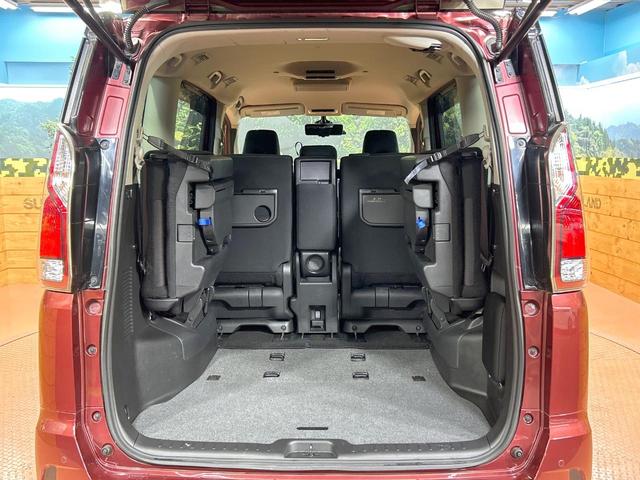 セレナ ハイウェイスター　ＶセレクションＩＩ　禁煙車　後席モニター　両側電動ドア　全周囲カメラ　セーフティパックＢ　純正９型ナビ　デジタルインナーミラー　クリアランスソナー　ＬＥＤヘッドライト　純正１６インチＡＷ　Ｂｌｕｅｔｏｏｔｈ再生　ＥＴＣ（11枚目）