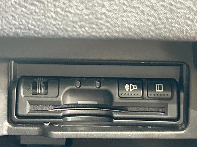 セレナ ハイウェイスター　ＶセレクションＩＩ　禁煙車　後席モニター　両側電動ドア　全周囲カメラ　セーフティパックＢ　純正９型ナビ　デジタルインナーミラー　クリアランスソナー　ＬＥＤヘッドライト　純正１６インチＡＷ　Ｂｌｕｅｔｏｏｔｈ再生　ＥＴＣ（42枚目）