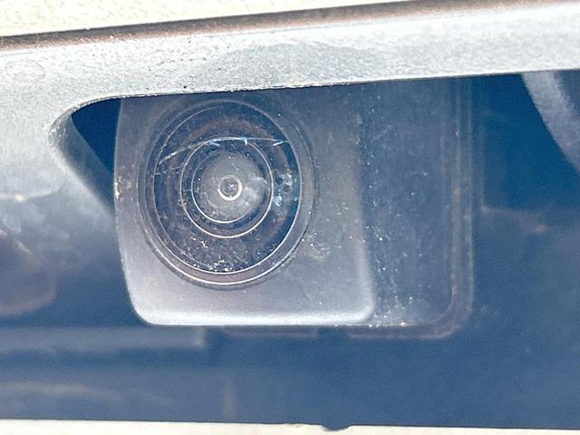 ヴェゼル ハイブリッドＸ・ホンダセンシング　禁煙車　純正ナビ　バックカメラ　レーダークルーズ　ＬＥＤヘッド　オートハイビーム　純正１６インチアルミ　スマートキー　ＥＴＣ　オートエアコン　パドルシフト　フルセグ　Ｂｌｕｅｔｏｏｔｈ再生（56枚目）