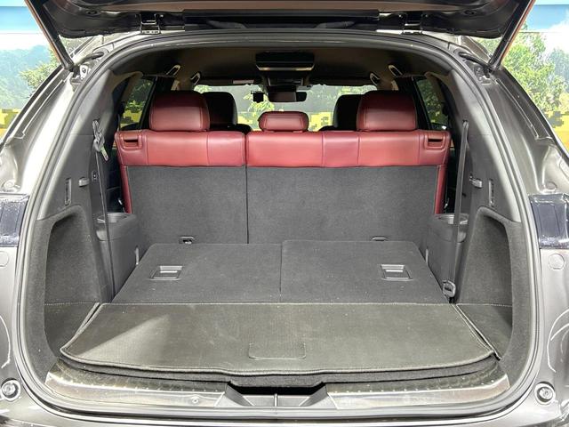 ＣＸ－８ ＸＤ　スポーツアピアランス　禁煙車　全周囲カメラ　純正１０型ナビ　ブラインドスポットモニター　ヘッドアップディスプレイ　電動リアゲート　クリアランスソナー　レーダークルーズ　ＬＥＤヘッドライト　メモリーパワーシート　赤革シート（11枚目）