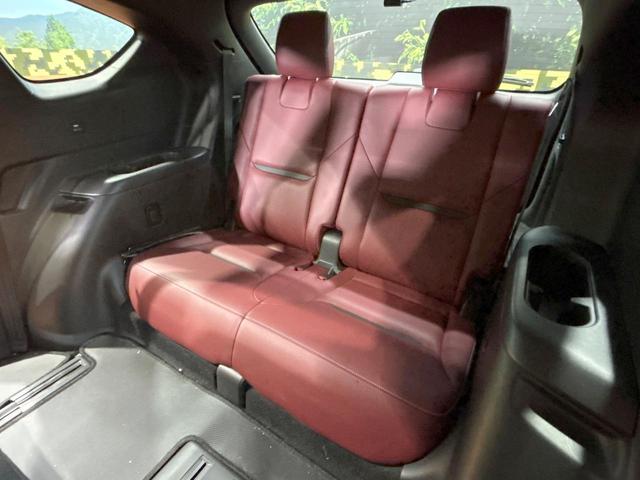 ＣＸ－８ ＸＤ　スポーツアピアランス　禁煙車　全周囲カメラ　純正１０型ナビ　ブラインドスポットモニター　ヘッドアップディスプレイ　電動リアゲート　クリアランスソナー　レーダークルーズ　ＬＥＤヘッドライト　メモリーパワーシート　赤革シート（25枚目）
