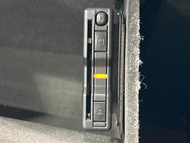 ＣＸ－８ ＸＤ　スポーツアピアランス　禁煙車　全周囲カメラ　純正１０型ナビ　ブラインドスポットモニター　ヘッドアップディスプレイ　電動リアゲート　クリアランスソナー　レーダークルーズ　ＬＥＤヘッドライト　メモリーパワーシート　赤革シート（55枚目）