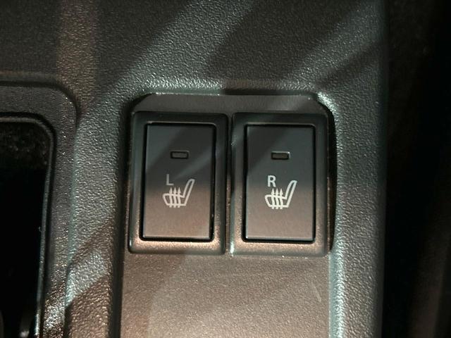 ジムニー ＸＣ　届出済未使用車　クルーズコントロール　スズキセーフティサポート　シートヒーター　クリアランスソナー　ＬＥＤヘッドライト　純正１６インチアルミホイール　オートハイビーム　オートエアコン（4枚目）