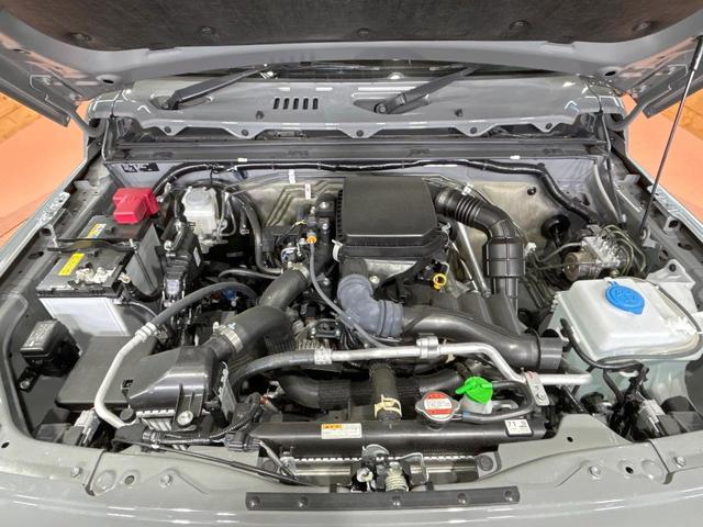 ジムニー ＸＣ　届出済未使用車　クルーズコントロール　スズキセーフティサポート　シートヒーター　クリアランスソナー　ＬＥＤヘッドライト　純正１６インチアルミホイール　オートハイビーム　オートエアコン（19枚目）