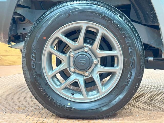 ジムニー ＸＣ　届出済未使用車　クルーズコントロール　スズキセーフティサポート　シートヒーター　クリアランスソナー　ＬＥＤヘッドライト　純正１６インチアルミホイール　オートハイビーム　オートエアコン（30枚目）