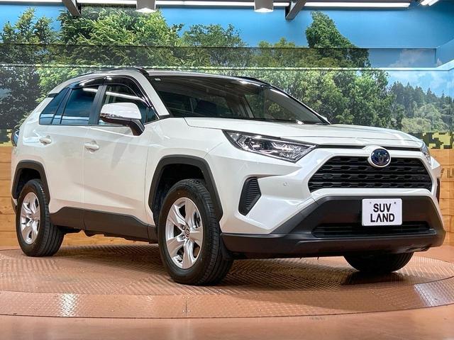 ＲＡＶ４ ハイブリッドＸ　禁煙車　メーカーナビ　バックカメラ　レーダークルーズ　ブラインドスポットモニター　ルーフレール　ＥＴＣ　ＬＥＤヘッド　オートハイビーム　デュアルエアコン　スマートキー　Ｂｌｕｅｔｏｏｔｈ再生　フルセグ（17枚目）