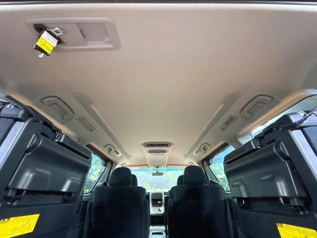 ヴェルファイア ２．４Ｚ　禁煙車　後席モニター　両側パワスラ　ＳＤナビ　バックカメラ　ＨＩＤヘッド　ＥＴＣ　クリアランスソナー　オートライト　オットマン　ダブルエアコン　１９インチアルミ　フォグランプ（41枚目）