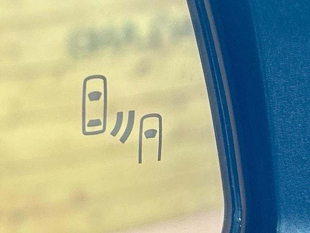 ヴォクシー Ｓ－Ｚ　禁煙車　後席モニター　ディスプレイオーディオプラス　トヨタチームメイト　全周囲カメラ　４ＷＤ　シートヒーター　ハーフレザー　ＬＥＤヘッド　ブラインドスポットモニター　オートハイビーム　ＥＴＣ（8枚目）