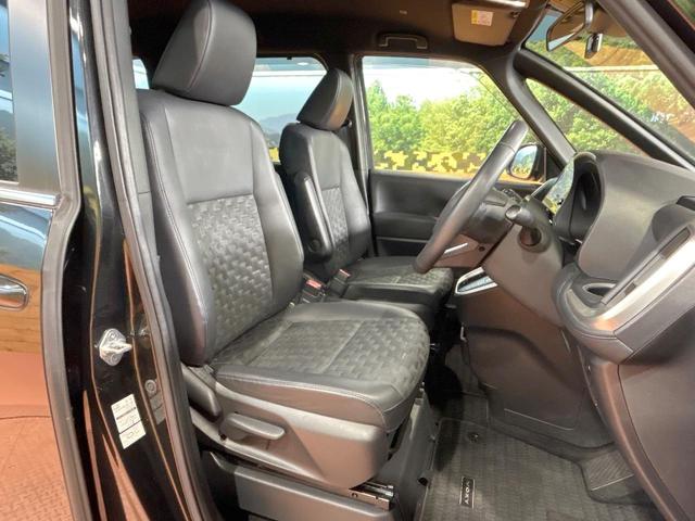 ヴォクシー Ｓ－Ｚ　禁煙車　後席モニター　ディスプレイオーディオプラス　トヨタチームメイト　全周囲カメラ　４ＷＤ　シートヒーター　ハーフレザー　ＬＥＤヘッド　ブラインドスポットモニター　オートハイビーム　ＥＴＣ（9枚目）