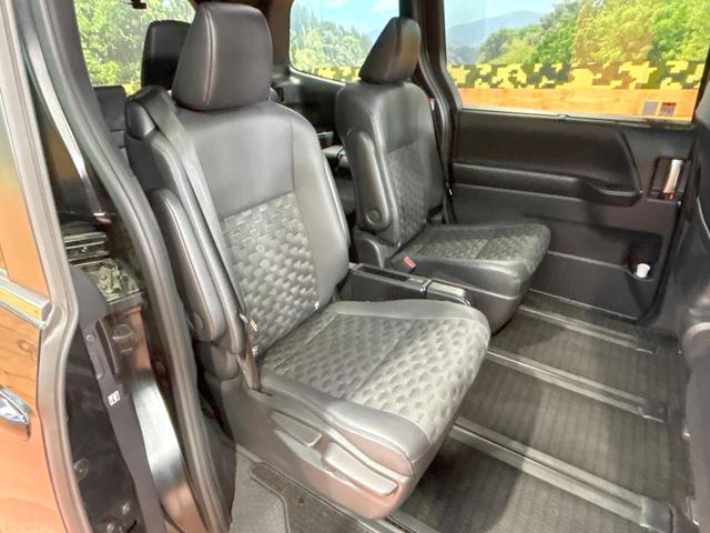 ヴォクシー Ｓ－Ｚ　禁煙車　後席モニター　ディスプレイオーディオプラス　トヨタチームメイト　全周囲カメラ　４ＷＤ　シートヒーター　ハーフレザー　ＬＥＤヘッド　ブラインドスポットモニター　オートハイビーム　ＥＴＣ（10枚目）