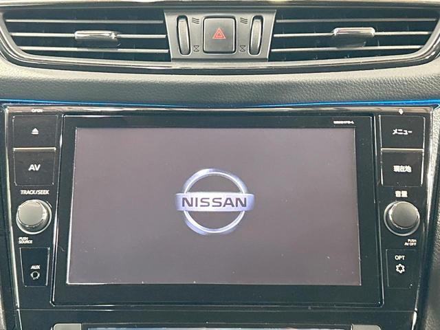 �y�����i�r�z�l�C�̏����i�r�𑕔����Ă���܂��B�i�r�̎g���₷���͂������A�I�[�f�B�I�@�\���[���I�L�����v�◷�s�͂������A�ʋ΂┃�����ȂǕ��i�̃h���C�u���y�����Ȃ�͂���