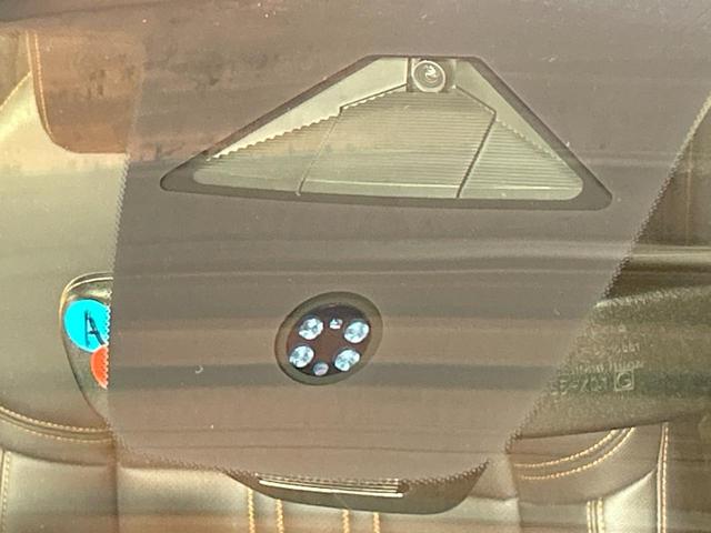 ＺＲ－Ｖ ｅ：ＨＥＶ　Ｚ　禁煙　ホンダコネクトディスプレイ　ＢＯＳＥサウンド　全周囲カメラ　ホンダセンシング　レーダクルーズ　ブラインドスポットモニター　パワーバックドア　シートヒーター　ステアリングヒーター　純正１８アルミ（23枚目）