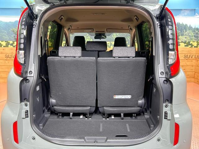 シエンタ ハイブリッドＺ　登録済未使用車　セーフティセンス　レーダークルーズ　両側電動ドア　純正１０．５型ナビ　全周囲カメラ　トヨタチームメイト　前席シートヒーター　ステアリングヒーター　ＥＴＣ　ドラレコ　ＬＥＤヘッドライト（11枚目）