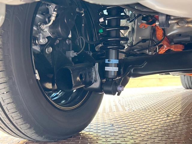 シエンタ ハイブリッドＺ　登録済未使用車　セーフティセンス　レーダークルーズ　両側電動ドア　純正１０．５型ナビ　全周囲カメラ　トヨタチームメイト　前席シートヒーター　ステアリングヒーター　ＥＴＣ　ドラレコ　ＬＥＤヘッドライト（21枚目）