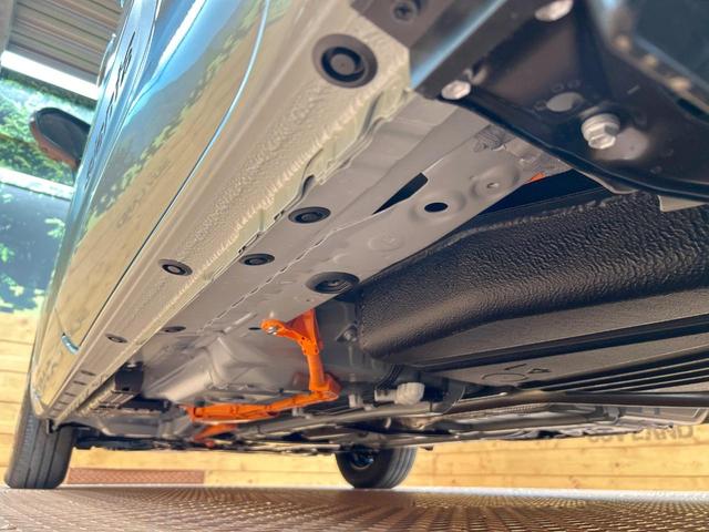 シエンタ ハイブリッドＺ　登録済未使用車　セーフティセンス　レーダークルーズ　両側電動ドア　純正１０．５型ナビ　全周囲カメラ　トヨタチームメイト　前席シートヒーター　ステアリングヒーター　ＥＴＣ　ドラレコ　ＬＥＤヘッドライト（23枚目）